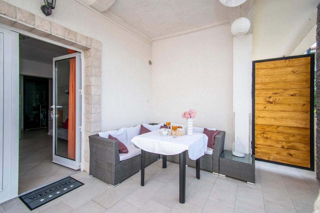 Apartments Alisa Brodarica (Sibenik-Knin) Exterior foto